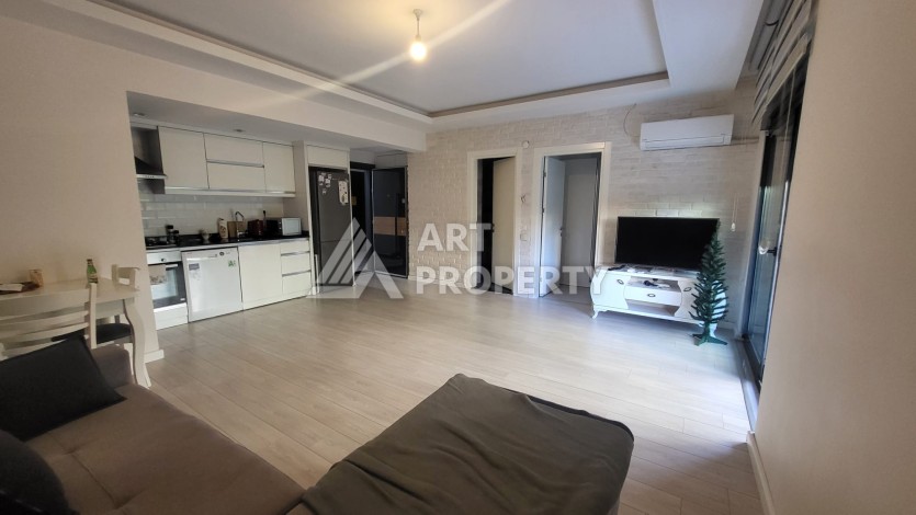 Меблированная квартира 1+1 с приватным садом в центре Алании, 58 кв.м. - Ракурс 5