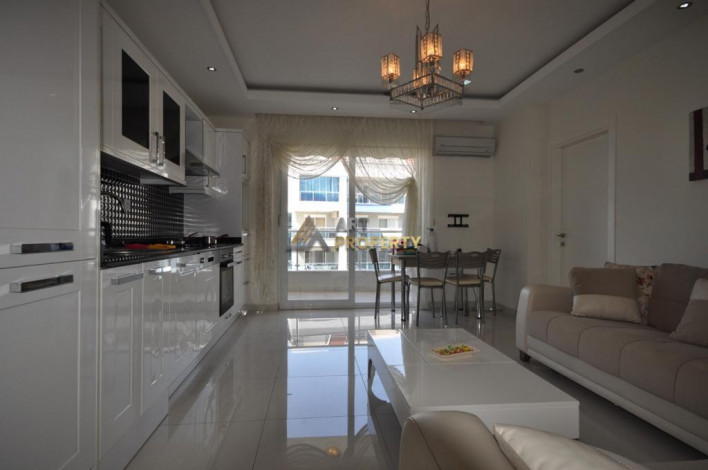 Просторная квартира 1+1 с мебелью и техникой у моря в районе Кестель, 70 м2 - Ракурс 11