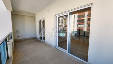 Квартира 1+1 с боковым видом на море в элитной резиденции, 70 кв.м. - Ракурс 12