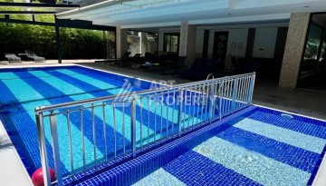 Двухуровневая квартира 2+1 возле пляжа Клеопатры, 110 кв.м. - Ракурс 2