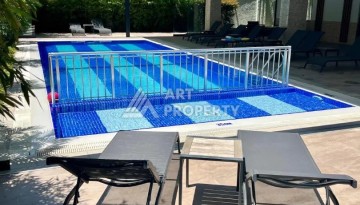 Двухуровневая квартира 2+1 возле пляжа Клеопатры, 110 кв.м. - Ракурс 3