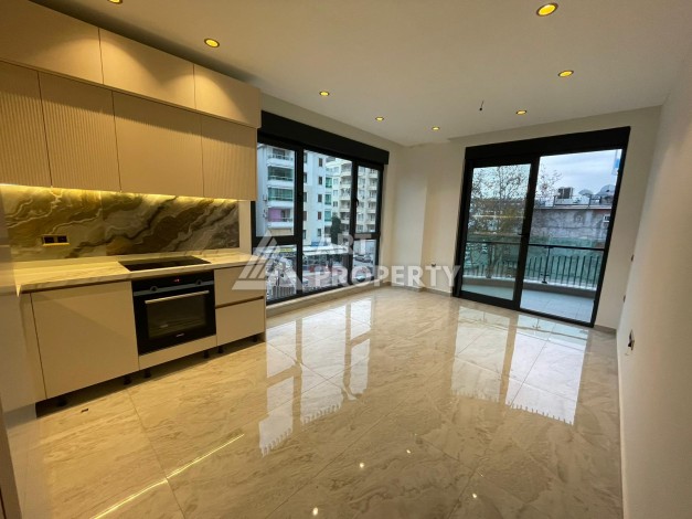 Квартира 1+1 в элитной резиденции в 150 м от моря. Тосмур, Алания - Ракурс 11