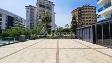 Квартира 1+1 в престижном жилом комплексе в центре Алании, 60 кв.м. - Ракурс 16