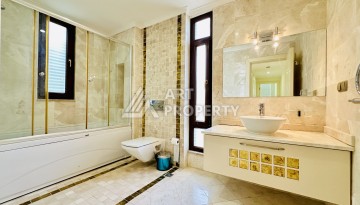 Отдельно стоящая вилла 3+1 с личным бассейном в уникальном курортном комплексе района Каргыджак - Ракурс 3