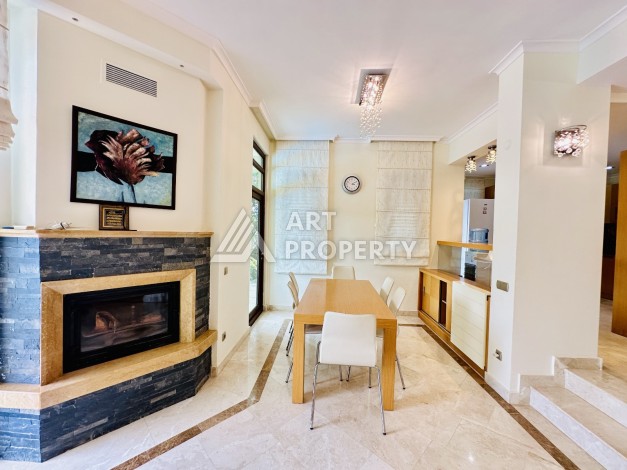 Отдельно стоящая вилла 3+1 с личным бассейном в уникальном курортном комплексе района Каргыджак - Ракурс 16