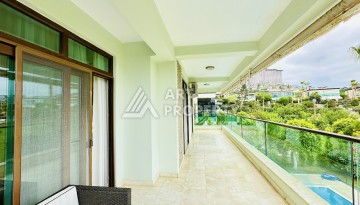 Отдельно стоящая вилла 3+1 с личным бассейном в уникальном курортном комплексе района Каргыджак - Ракурс 18