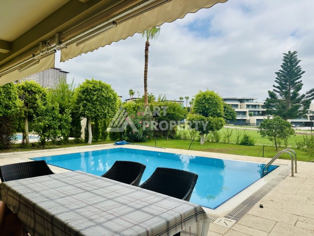 Отдельно стоящая вилла 3+1 с личным бассейном в уникальном курортном комплексе района Каргыджак - Ракурс 21