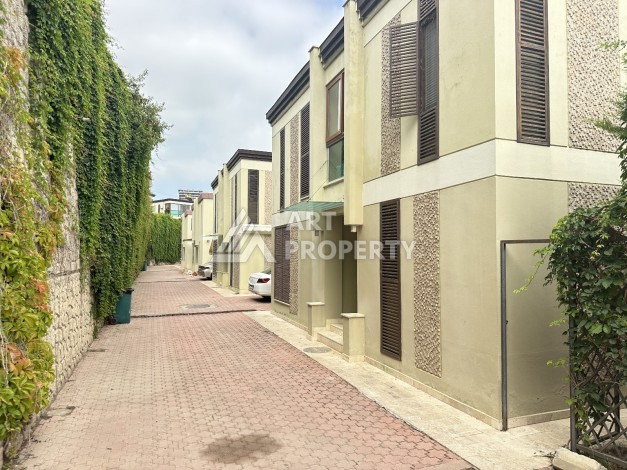 Отдельно стоящая вилла 3+1 с личным бассейном в уникальном курортном комплексе района Каргыджак - Ракурс 26