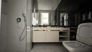 Доступная квартира 1+1 в элитном комплексе района Оба с лицензией на суточную аренду - Ракурс 3