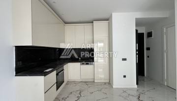 Доступная квартира 1+1 в элитном комплексе района Оба с лицензией на суточную аренду - Ракурс 5