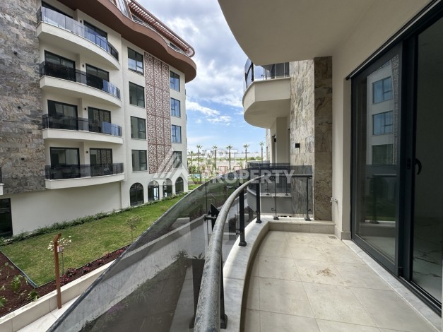 Доступная квартира 1+1 в элитном комплексе района Оба с лицензией на суточную аренду - Ракурс 9