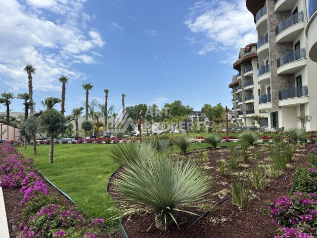 Доступная квартира 1+1 в элитном комплексе района Оба с лицензией на суточную аренду - Ракурс 12