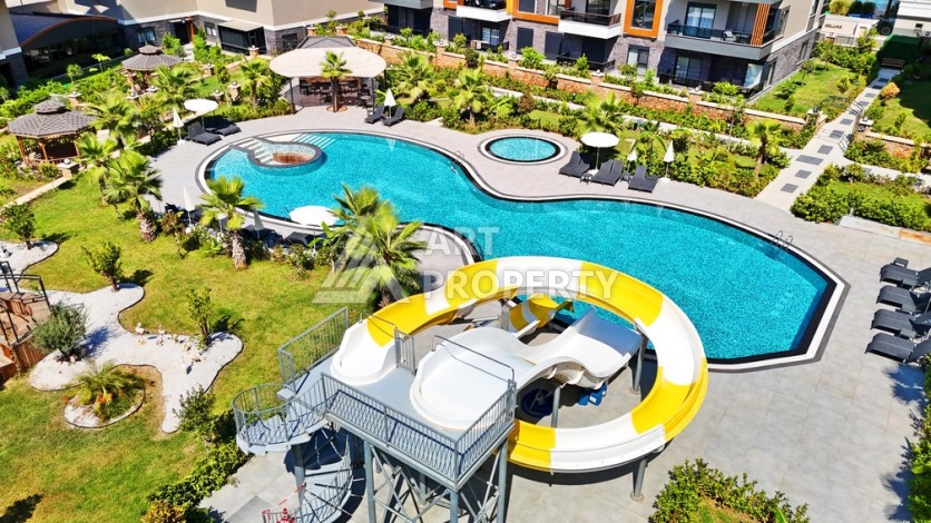 Просторная квартира 3+1 площадью 240 м² в уютном комплексе района Оба - Ракурс 3