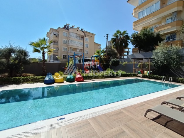 Квартира 1+1 с видом на крепость и горы в 450 метрах от пляжа Клеопатры - Ракурс 1