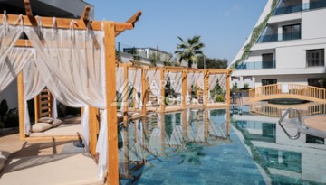 Меблированная квартира 1+1 в престижном комплексе в центре Махмутлара, 45 кв.м. - Ракурс 3