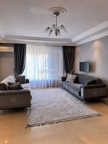 Просторная меблированная квартира 2+1 в районе Оба в 150 метрах от моря - Ракурс 1