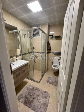 Просторная меблированная квартира 2+1 в районе Оба в 150 метрах от моря - Ракурс 13