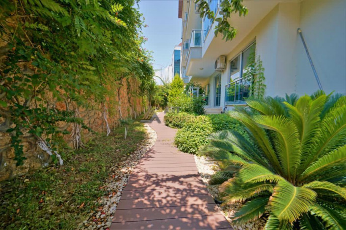 Пентхаус 2+1 с видом на Средиземное море и Торосские горы в Кестель, 140 м2 - Ракурс 19