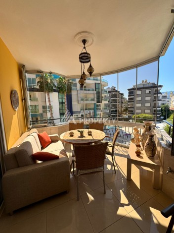 Просторная меблированная квартира 2+1 в районе Оба в 150 метрах от моря - Ракурс 24