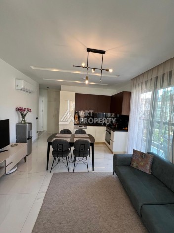 Пентхаус 3+1 в престижном комплексе района Оба в 200 метрах от моря - Ракурс 1