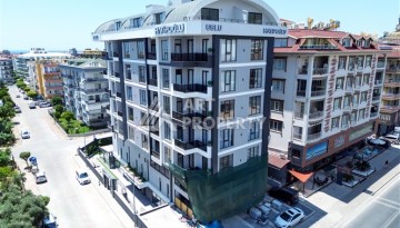 Квартира 1+1 с панорамным остеклением и открытыми видами на город, в комплексе 2024 года - Ракурс 6