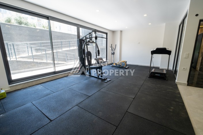 Квартира 1+1 с панорамным остеклением и открытыми видами на город, в комплексе 2024 года - Ракурс 28