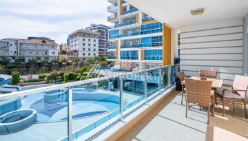 Квартира 1+1 в премиальном комплексе района Тосмур, подходит под получение ВНЖ - Ракурс 1