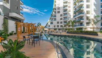 Квартира 1+1 с большим балконом в новом доме, 60 кв.м. Махмутлар, Алания - Ракурс 6