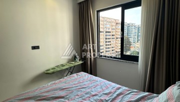 Стильная меблированная квартира 1+1 с видом на бассейн в элитной резиденции Махмутлара, 55 кв.м. - Ракурс 15