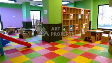 Стильная меблированная квартира 1+1 с видом на бассейн в элитной резиденции Махмутлара, 55 кв.м. - Ракурс 33