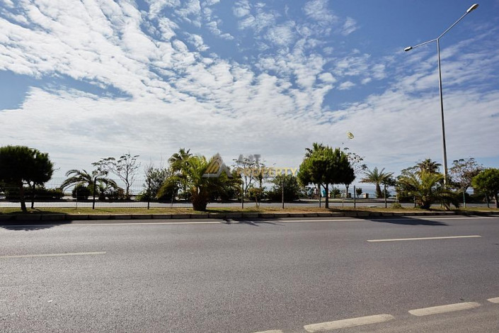 Квартира 1+1 в комплексе на первой линии моря, 70 м2 - Ракурс 16