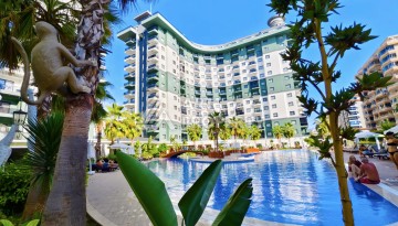 Меблированная квартира 1+1 в одном из лучших ЖК, 55 кв.м. Махмутлар, Алания - Ракурс 1