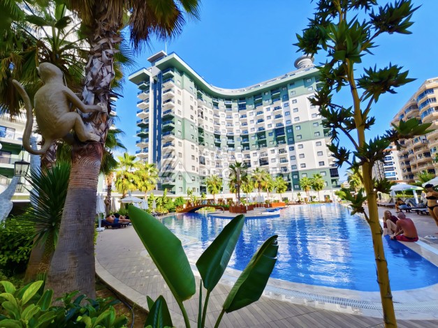 Меблированная квартира 1+1 в одном из лучших ЖК, 55 кв.м. Махмутлар, Алания - Ракурс 0