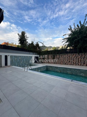 Двухкомнатная квартира 60 кв.м. с видом на море в 200 метрах от пляжа Клеопатры - Ракурс 13