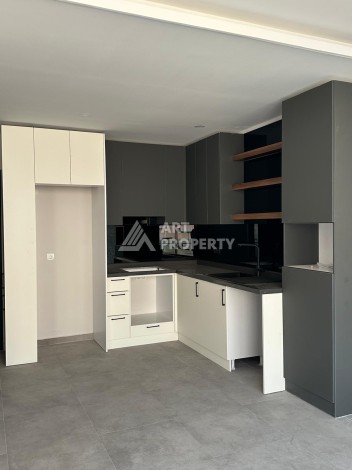 Двухкомнатная квартира 60 кв.м. с видом на море в 200 метрах от пляжа Клеопатры - Ракурс 20