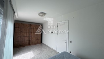 Дуплекс 2+1 в элитной резиденции с видом на море и крепость. Оба, Алания - Ракурс 23