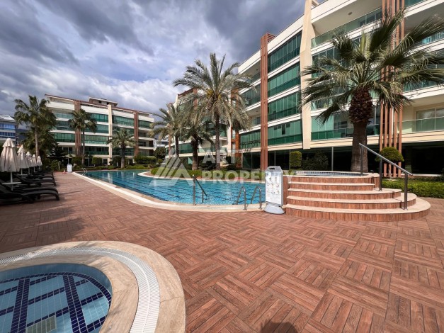 Большая квартира 2+1 в районе Оба, 120 кв.м. Престижная резиденция - Ракурс 0