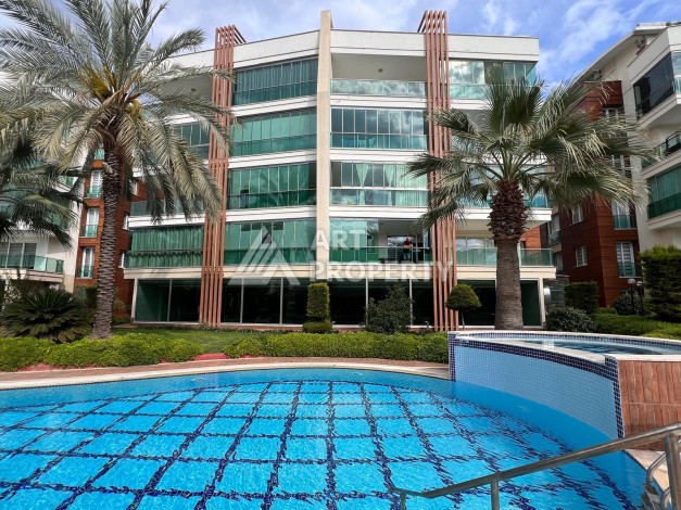 Большая квартира 2+1 в районе Оба, 120 кв.м. Престижная резиденция - Ракурс 1