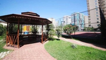 Просторная квартира 2+1 в центре Махмутлара, всего 400 м до моря. - Ракурс 4