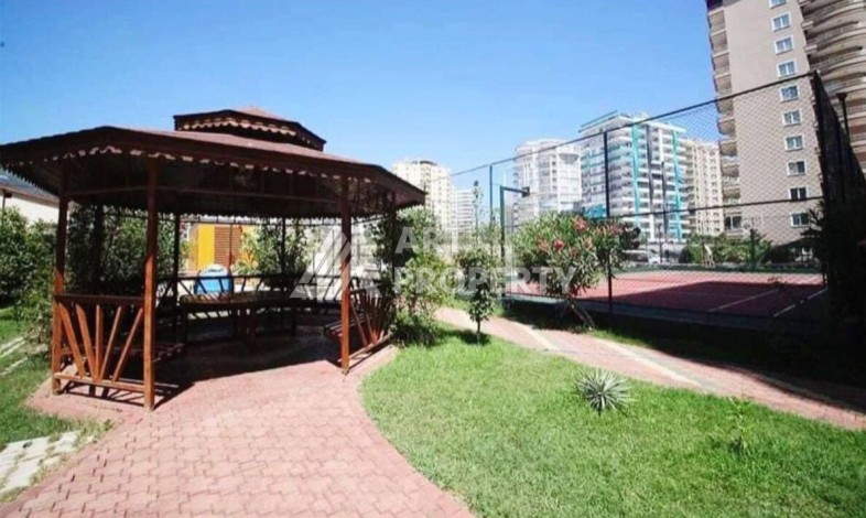 Просторная квартира 2+1 в центре Махмутлара, всего 400 м до моря. - Ракурс 3