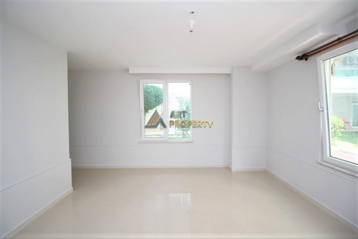 Пятикомнатный дуплекс с садом у реки Дим в районе Кестель, 220м2 - Ракурс 6