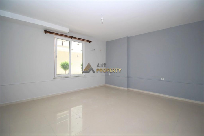 Пятикомнатный дуплекс с садом у реки Дим в районе Кестель, 220м2 - Ракурс 10