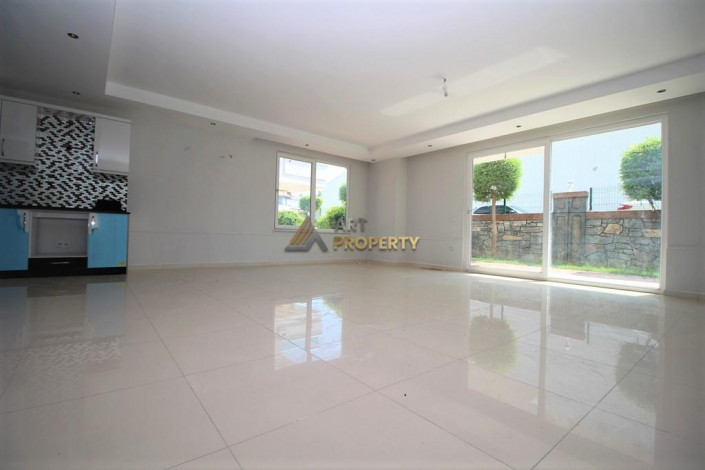 Пятикомнатный дуплекс с садом у реки Дим в районе Кестель, 220м2 - Ракурс 14