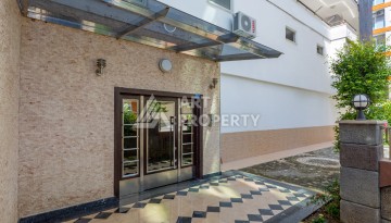 Дуплекс 3+1 с видом на море в Махмутларе, 150 кв.м. - Ракурс 8