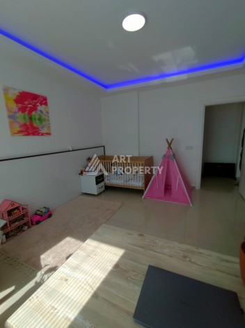 Дуплекс 3+1 с видом на море в Махмутларе, 150 кв.м. - Ракурс 25