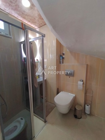 Дуплекс 3+1 с видом на море в Махмутларе, 150 кв.м. - Ракурс 31