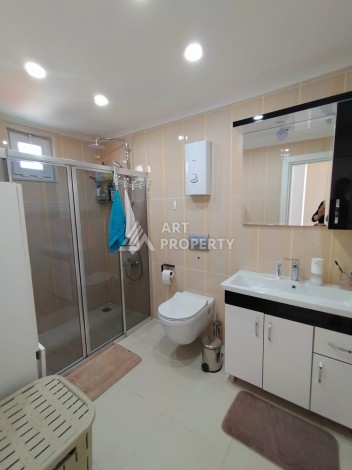 Дуплекс 3+1 с видом на море в Махмутларе, 150 кв.м. - Ракурс 33