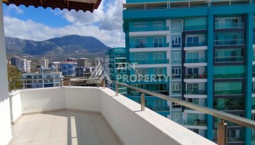 Дуплекс 3+1 с видом на море в Махмутларе, 150 кв.м. - Ракурс 43