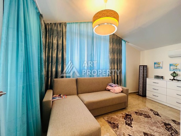 Просторный дуплекс 3+1 в районе Клеопатры, 180 кв.м. - Ракурс 2