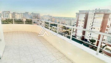 Большая квартира 2+1 с видом на море в Тосмуре, 130 кв.м. - Ракурс 24